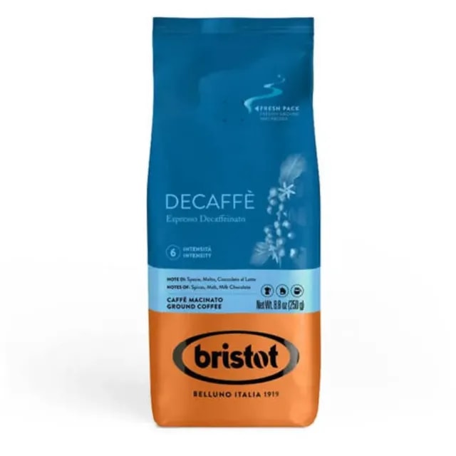 Opakowanie mielonej kawy Bristot Decaffe Espresso waży 250g i charakteryzuje się intensywnością 6. Ta aromatyczna, bezkofeinowa kawa zachwyca nutami sarkozy, miodu i ciasteczek, idealna do przygotowania naturalnego espresso w domowym zaciszu.