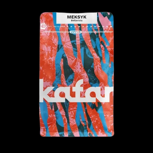 Opakowanie kawy ziarnistej Kafar Meksyk Bellavista 250 g z artystycznym wzorem w czerwono-niebieskie pasy, białym logo „kafar” i nazwą kawy u góry. Produkt przeznaczony do metod przelewowych.